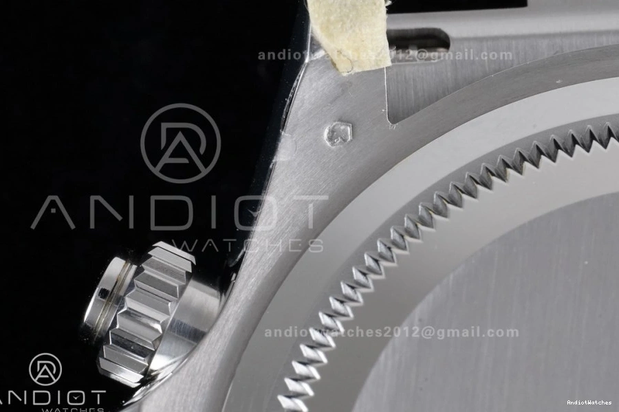 SoftTouch Diamonds Strap Silver Daytona VS4131 on Dial Edition 816 Oysterflex 1:1 VSF Best Black V2 (Weighted) 126519 1123